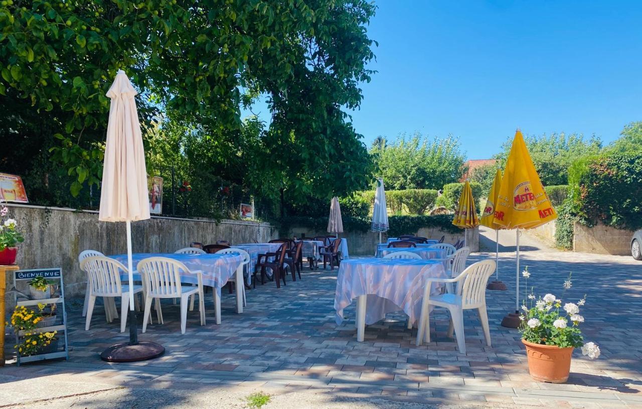 Hotel Restaurant A L'Etoile Merkwiller-Pechelbronn Εξωτερικό φωτογραφία